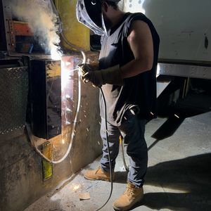 Meet your Posher, Robert